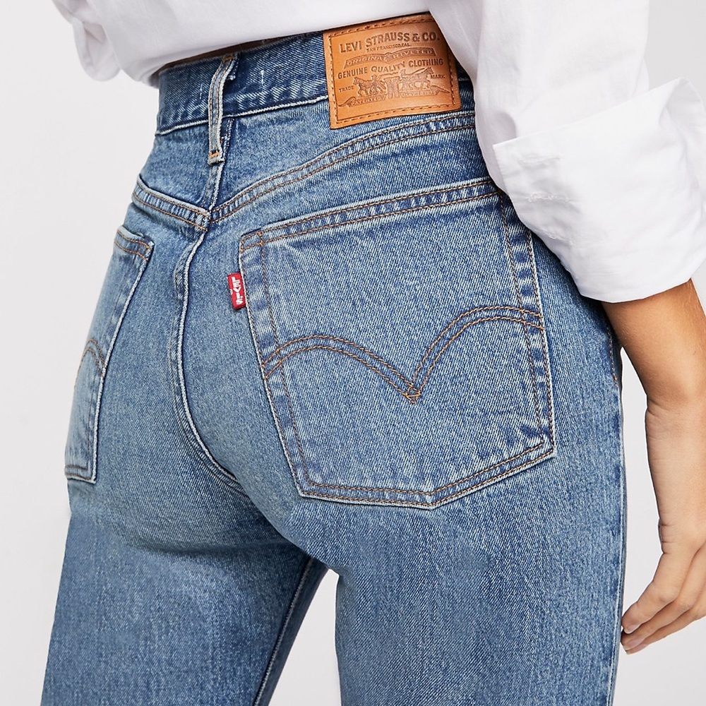 Levi’s wedgie Icon high rise jeans